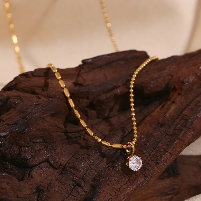 Dotted Chain Solitaire Necklace