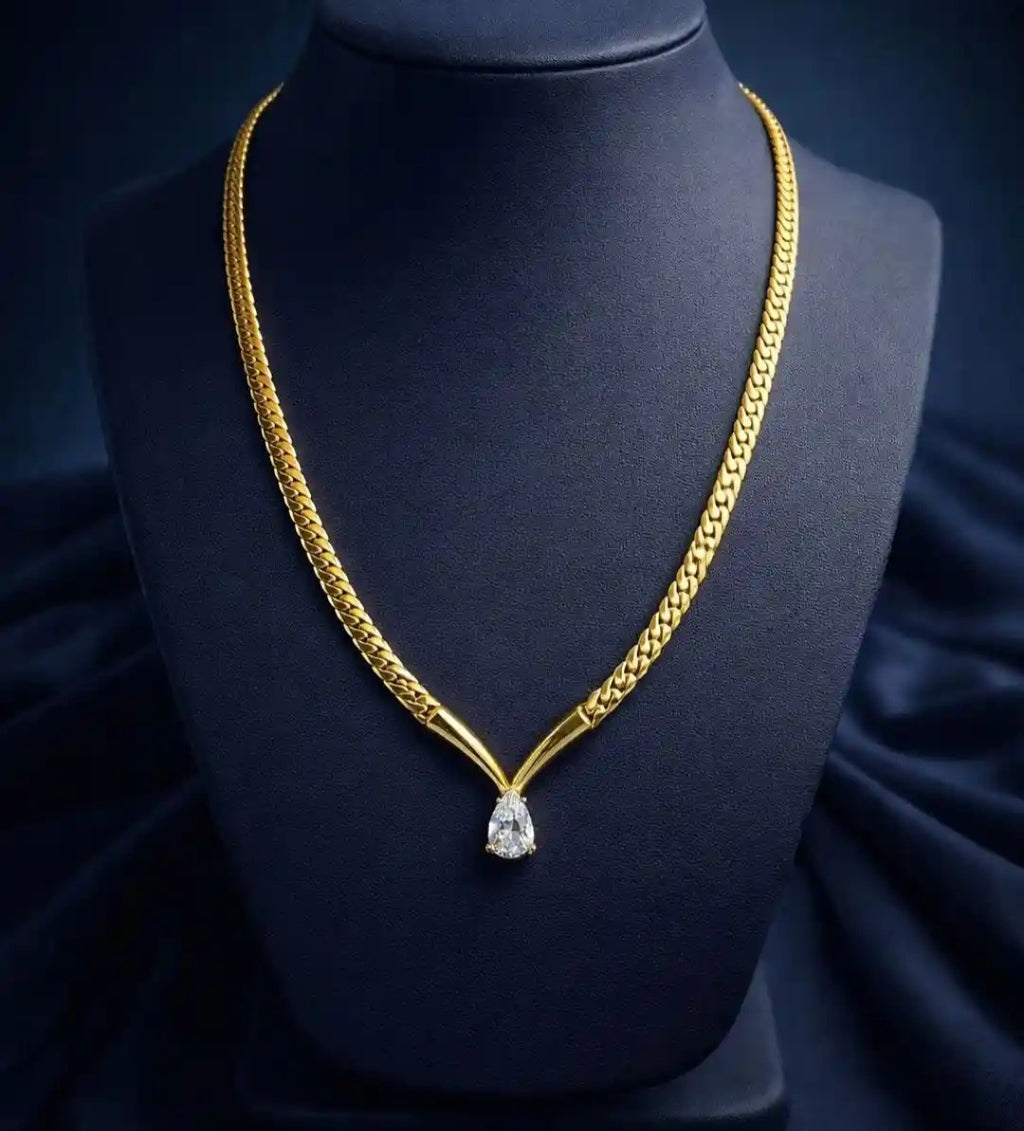 Emily Stone Golden Necklace